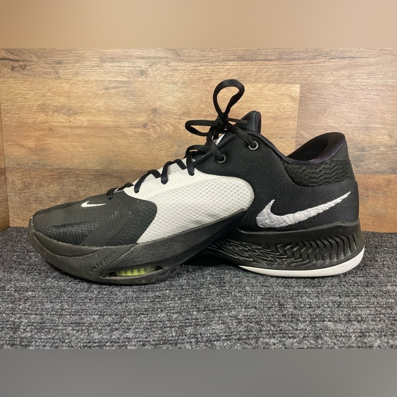 Nike Zoom Freak 4 TB Mens 14 Black White DO9679-002 Athletic Basketball Shoes - Picture 6 of 15